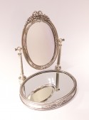 Oglinda ovala placata cu argint